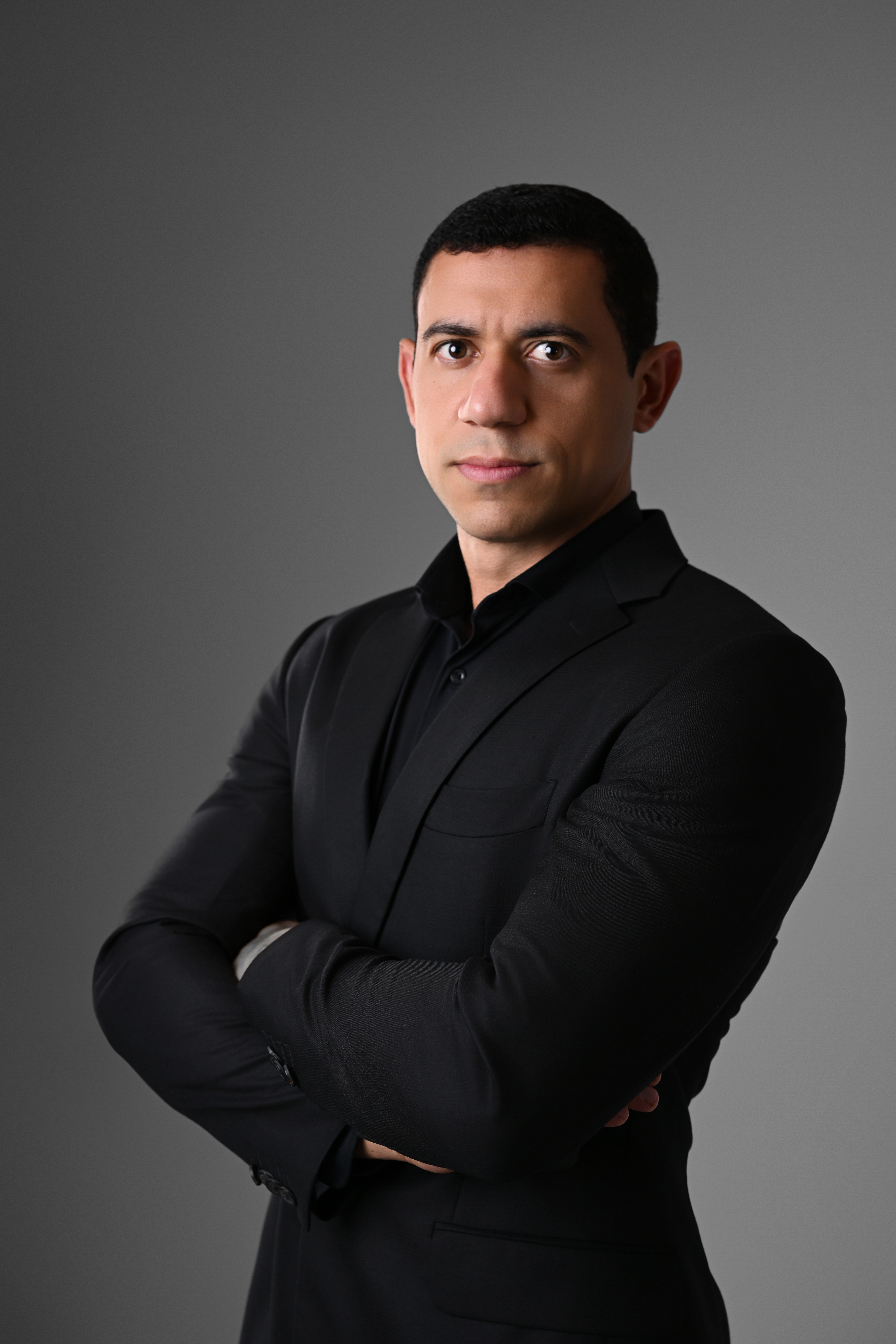 Dr. Diego Gomes